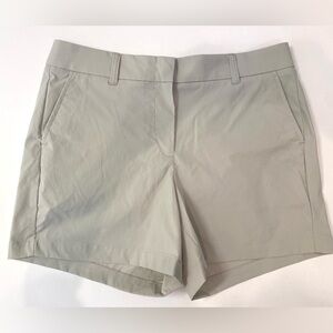 NWOT J.Crew Women's Classic Gray Stretch 5” Chino Shorts, Size 10